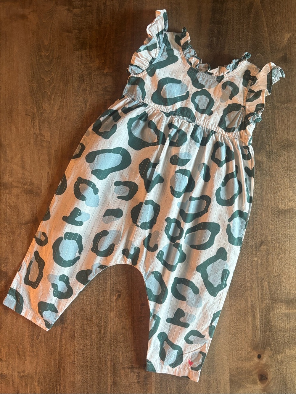 Pink Chicken New York Blue Pine Oversized Leopard Jennifer Jumpsuit / 18-24 M